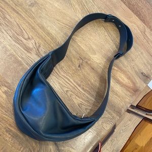 Cos swing bag